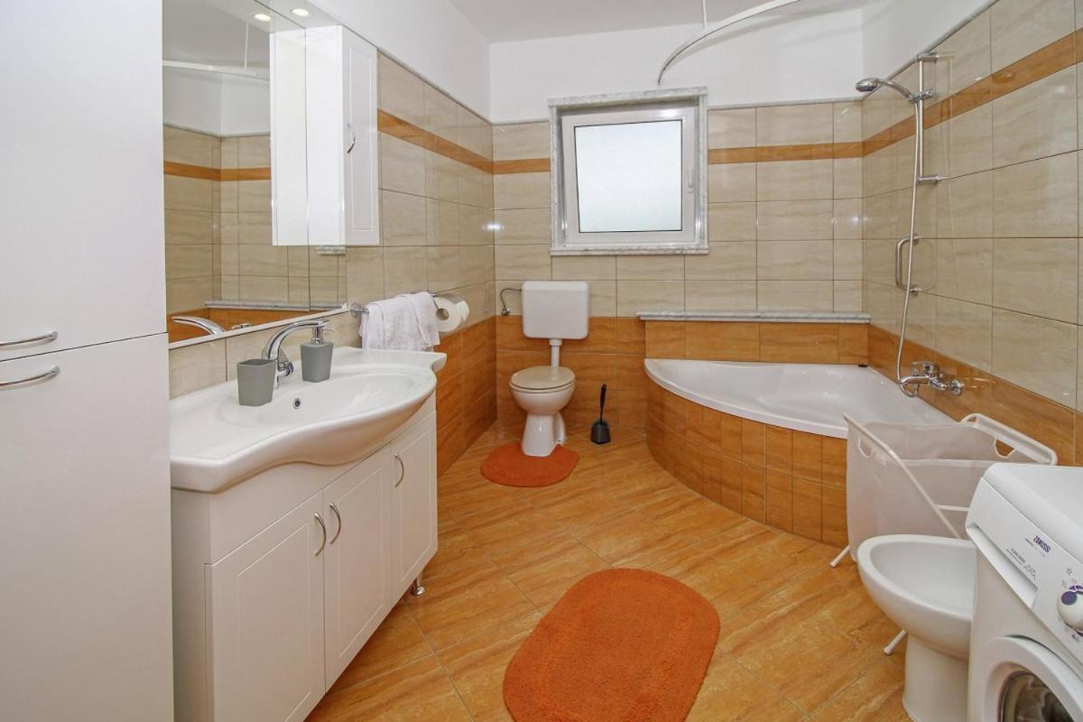 Villa Linda In Lovrinici Pazin Esterno foto